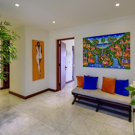 מלון Freetown Village The Hideaway At Hughes Point מראה חיצוני תמונה